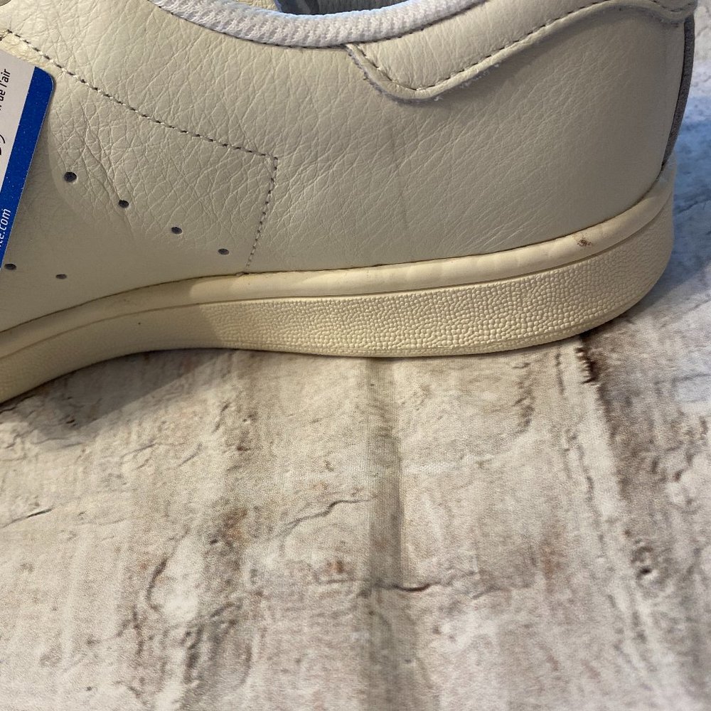 Adidas Stan Smith Off White Men's Sneakers - Picture 13 of 14
